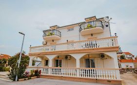 Apartmani Tamaris