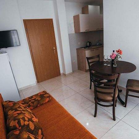 Apartmani Tamaris Vodice Kültér fotó