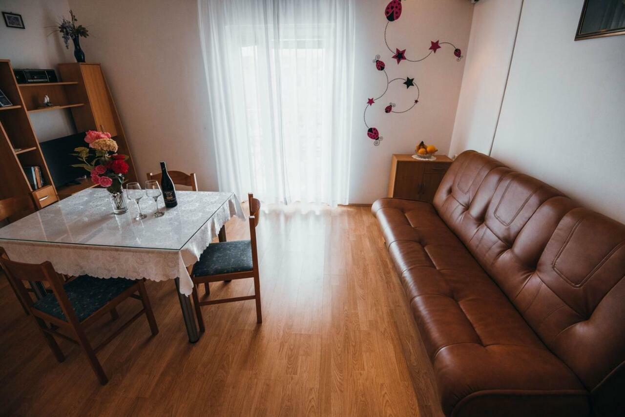 Apartmani Tamaris Vodice Kültér fotó