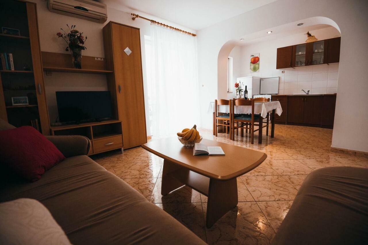 Apartmani Tamaris Vodice Kültér fotó