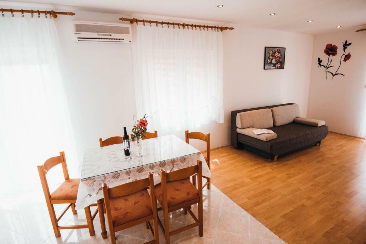Apartmani Tamaris Vodice Kültér fotó