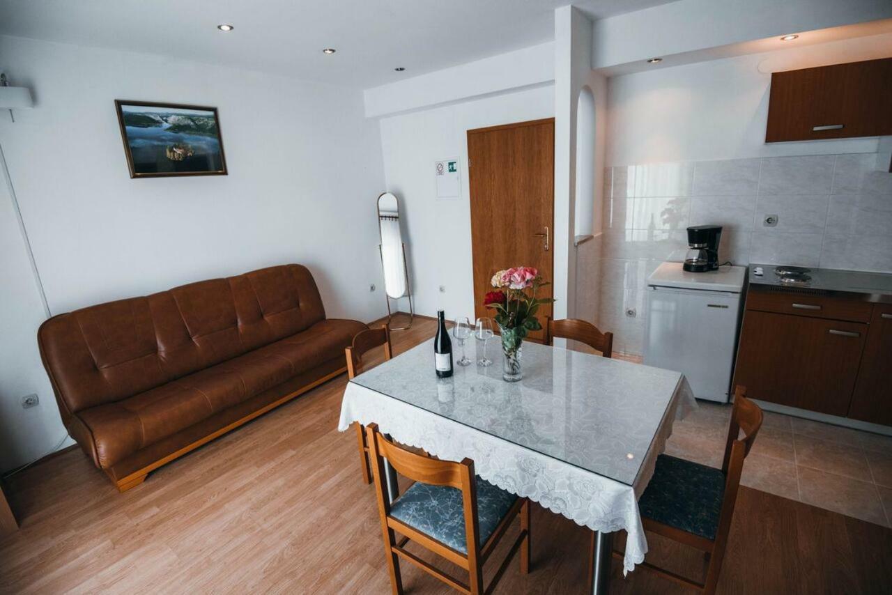 Apartmani Tamaris Vodice Kültér fotó