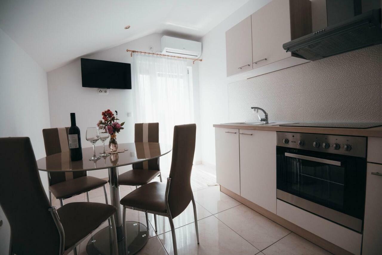 Apartmani Tamaris Vodice Kültér fotó