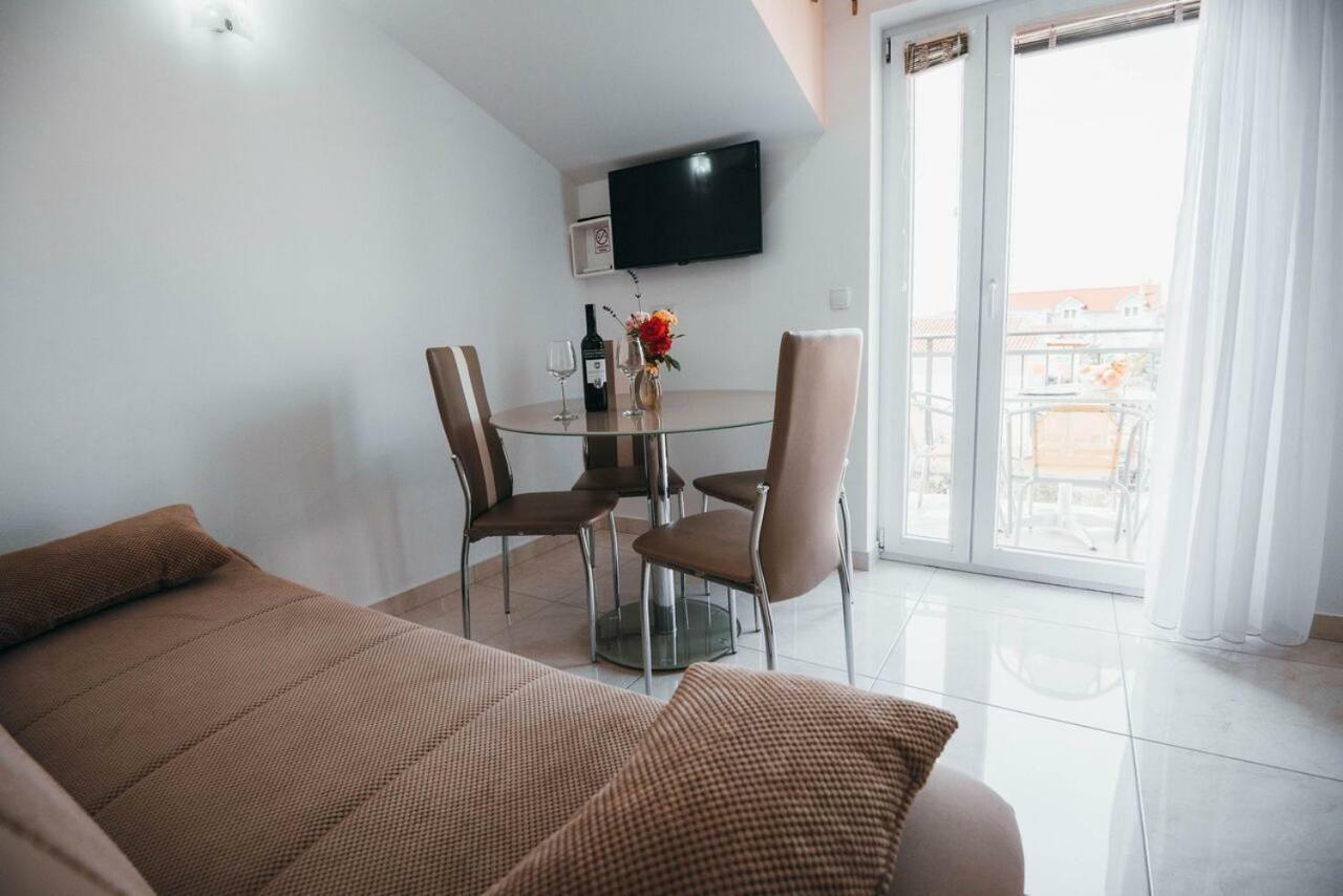 Apartmani Tamaris Vodice Kültér fotó