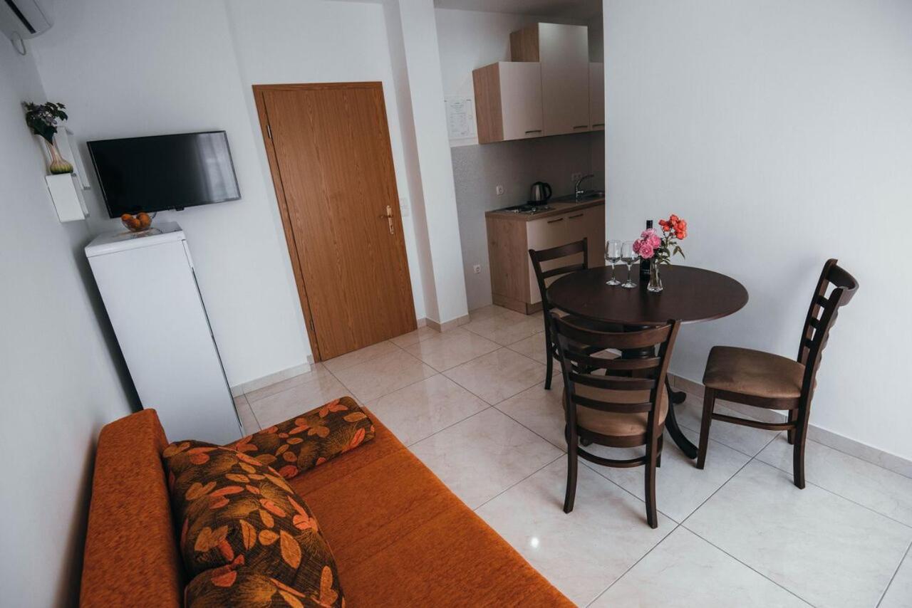 Apartmani Tamaris Vodice Kültér fotó