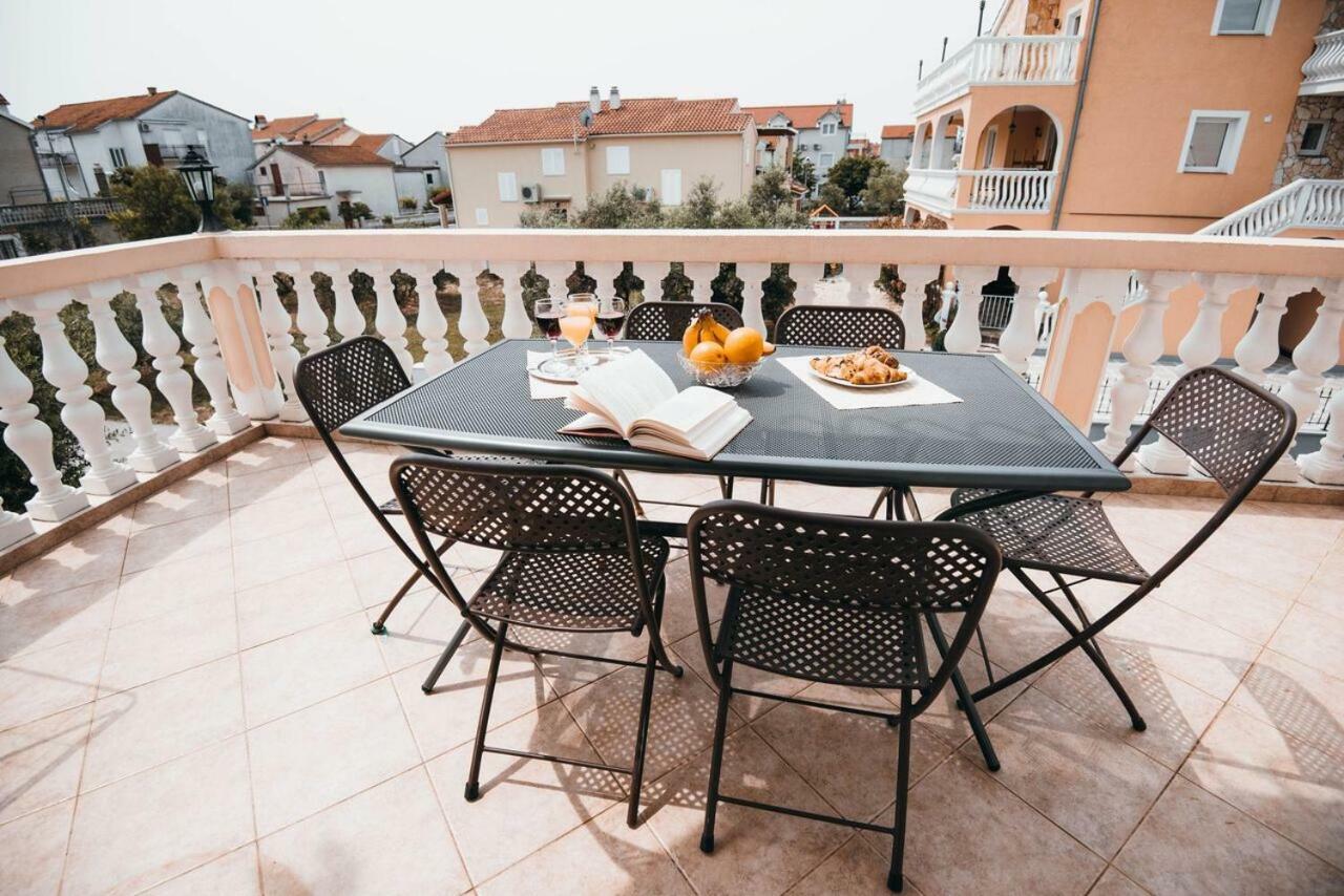 Apartmani Tamaris Vodice Kültér fotó