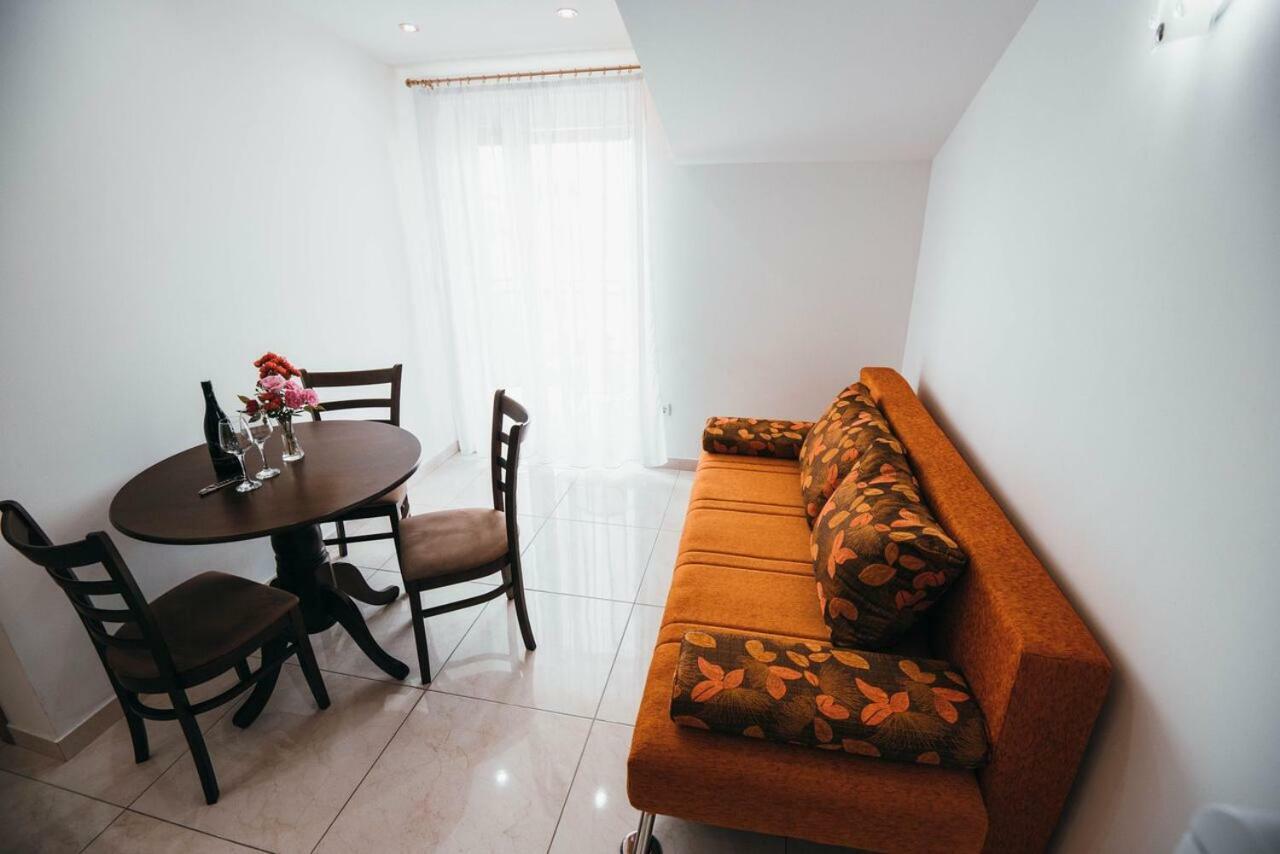 Apartmani Tamaris Vodice Kültér fotó